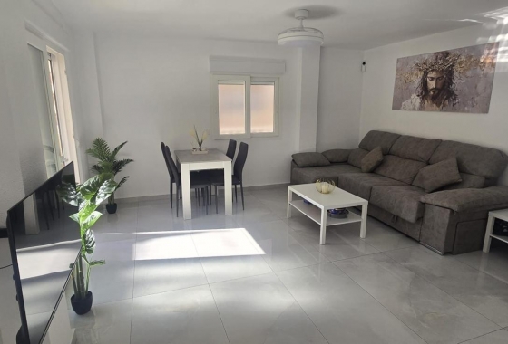Wiederverkauf - Wohnung - Torrevieja - Acequion