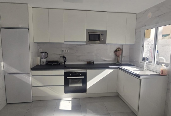 Wiederverkauf - Wohnung - Torrevieja - Acequion