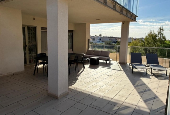 Resale - Apartment / flat - Orihuela Costa - villamartin