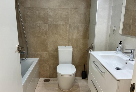 Resale - Apartment / flat - Orihuela Costa - villamartin