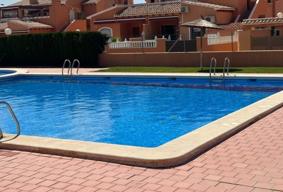 Перепродажа - Квартира - Torrevieja - Nueva Torrevieja - Aguas Nuevas