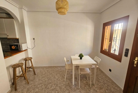 Återförsäljning - Bungalow - Orihuela Costa - Playa Flamenca
