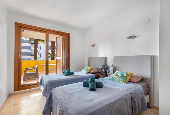 Wiederverkauf - Wohnung - Torrevieja - Punta Prima
