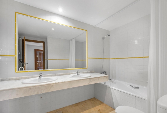 Wiederverkauf - Wohnung - Torrevieja - Punta Prima