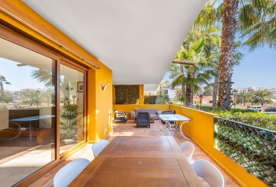 Wiederverkauf - Wohnung - Torrevieja - Punta Prima