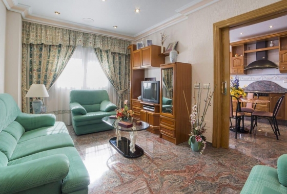 Resale - Townhouse - Los Alcazares - Centro