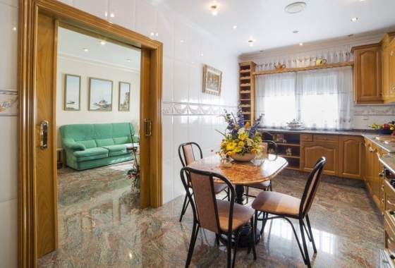 Resale - Townhouse - Los Alcazares - Centro