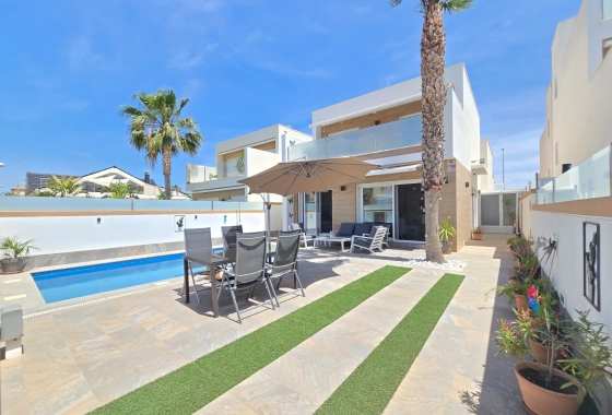 Wiederverkauf - Villa - Pilar de la Horadada - Costa Blanca