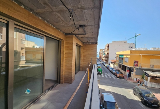 Wiederverkauf - Wohnung - Torrevieja - Paseo Maritimo