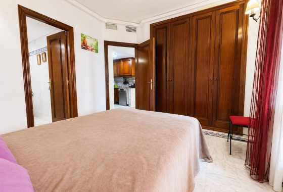 Resale - Apartment / flat - Torrevieja - Los Frutales