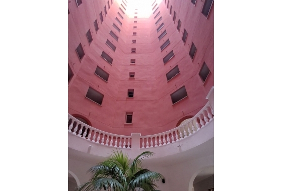Resale - Apartment / flat - Torrevieja - Los Frutales