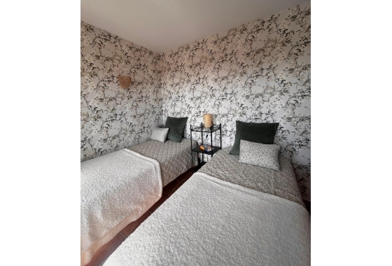 Wiederverkauf - Wohnung - Torrevieja - Punta Prima