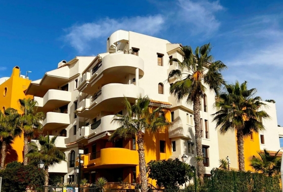 Wiederverkauf - Wohnung - Torrevieja - Punta Prima