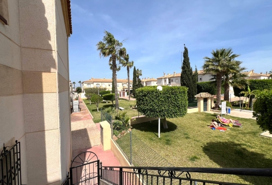 Wiederverkauf - Bungalow - Torrevieja - aguas nuevas