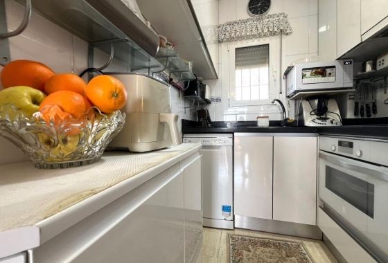 Wiederverkauf - Bungalow - Torrevieja - aguas nuevas