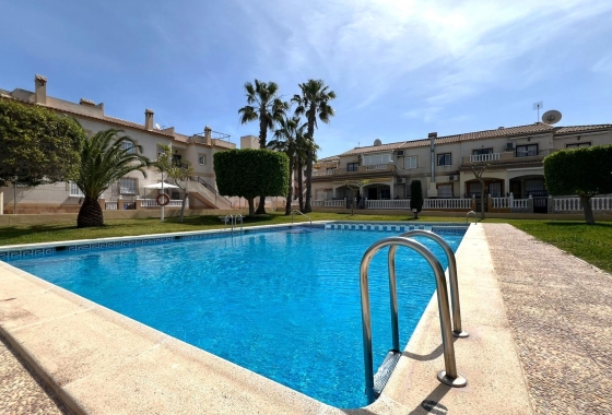 Wiederverkauf - Bungalow - Torrevieja - aguas nuevas