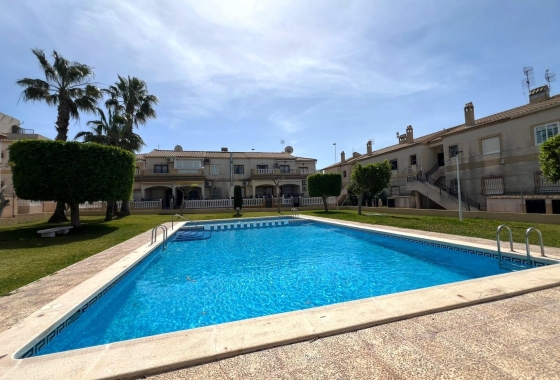 Wiederverkauf - Bungalow - Torrevieja - aguas nuevas