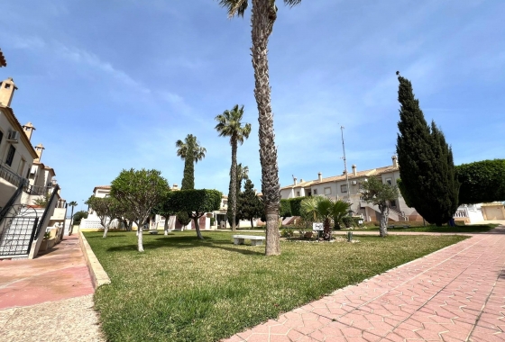 Wiederverkauf - Bungalow - Torrevieja - aguas nuevas