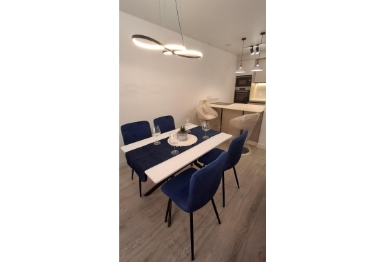 Wiederverkauf - Wohnung - Torrevieja - Acequion