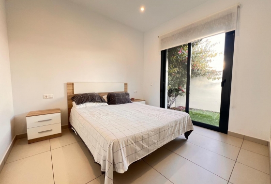 Revente - Villa - Orihuela Costa - Lomas De Cabo Roig