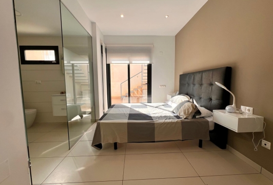 Revente - Villa - Orihuela Costa - Lomas De Cabo Roig