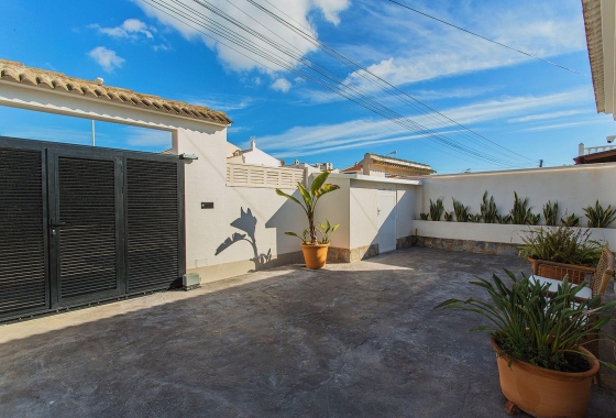 Resale - Townhouse - Torrevieja - La Siesta