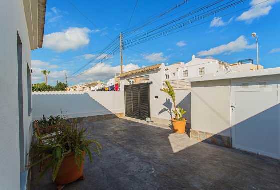 Resale - Townhouse - Torrevieja - La Siesta