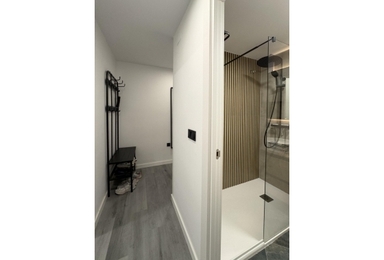 Wiederverkauf - Wohnung - Torrevieja - Centro