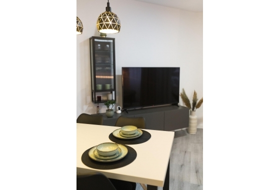 Wiederverkauf - Wohnung - Torrevieja - Centro