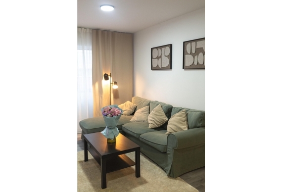 Wiederverkauf - Wohnung - Torrevieja - Centro