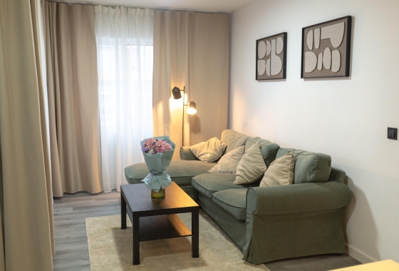 Wiederverkauf - Wohnung - Torrevieja - Centro