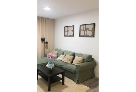 Wiederverkauf - Wohnung - Torrevieja - Centro