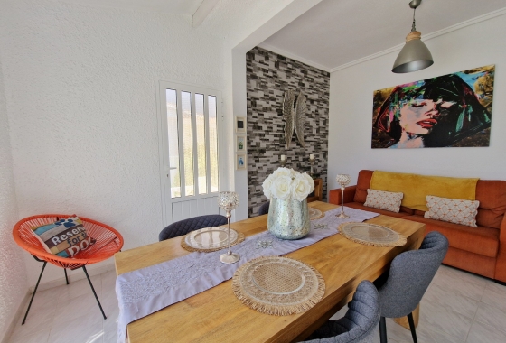 Wiederverkauf - Villa - Ciudad Quesada - Pueblo Bravo