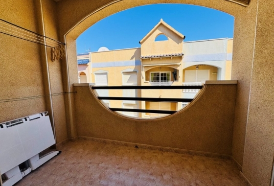 Resale - Apartment / flat - La Mata - Torrevista Playa
