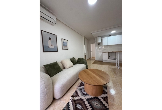 Wiederverkauf - Wohnung - Torrevieja - LA LOMA
