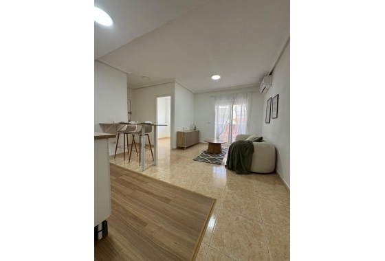 Wiederverkauf - Wohnung - Torrevieja - LA LOMA