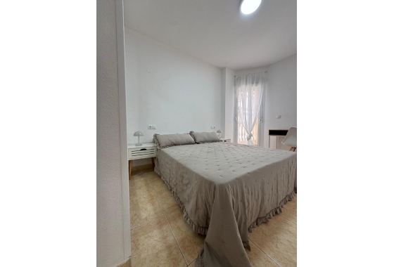 Wiederverkauf - Wohnung - Torrevieja - LA LOMA