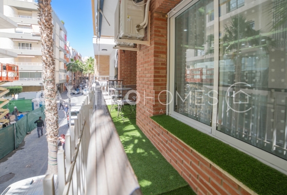 Wiederverkauf - Wohnung - Torrevieja - Centro
