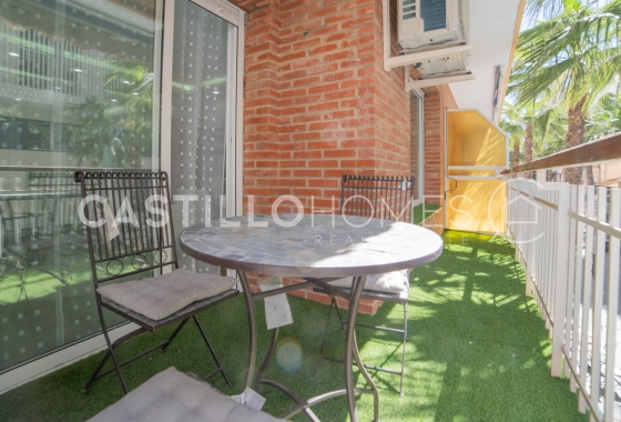 Wiederverkauf - Wohnung - Torrevieja - Centro