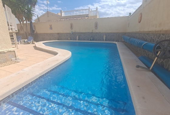 Herverkoop - Villa - Orihuela Costa - Costa Blanca
