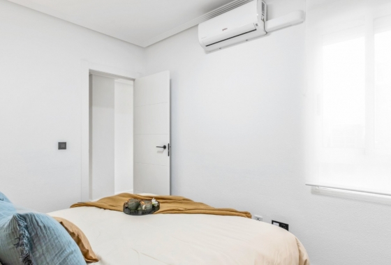 Wiederverkauf - Wohnung - Orihuela Costa - Costa Blanca
