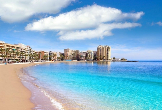 Herverkoop - Herenhuis - Torrevieja - Cabo Cervera