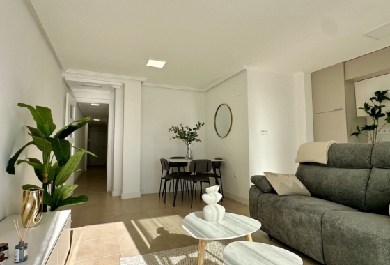 Resale - Apartment / flat - Torrevieja - Costa Blanca