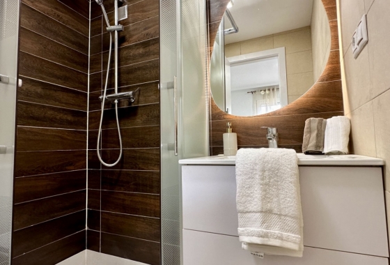 Resale - Apartment / flat - Torrevieja - Costa Blanca