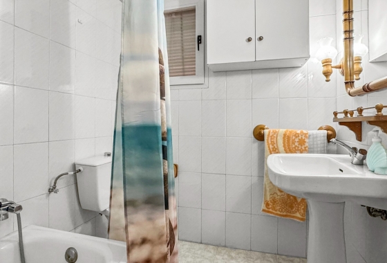 Resale - Apartment / flat - Torrevieja - Costa Blanca