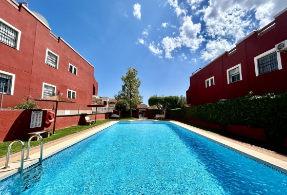 Resale - Apartment / flat - Torrevieja - Costa Blanca