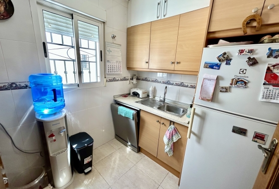 Resale - Apartment / flat - Torrevieja - Costa Blanca