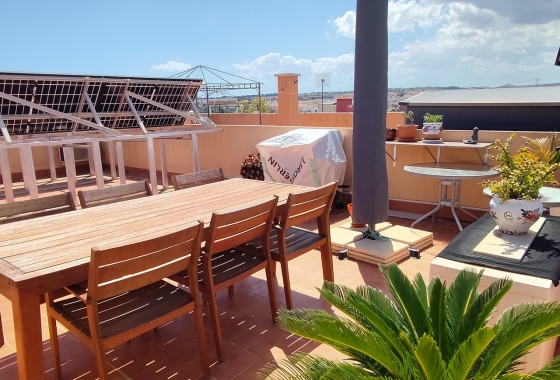 Resale - Apartment / flat - Torrevieja - Costa Blanca
