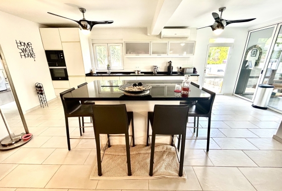 Resale - Villa - Catral - Costa Blanca
