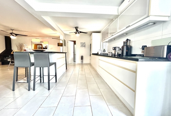 Resale - Villa - Catral - Costa Blanca